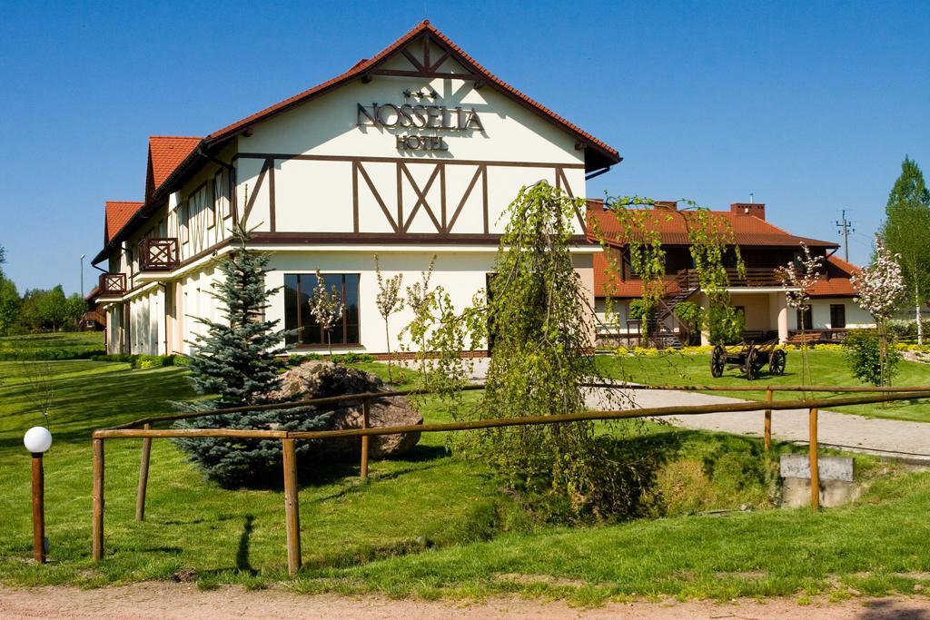Hotel Nosselia Krzyczki Exterior foto
